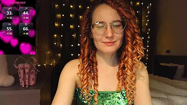 AgnesGraham online show from December 25, 2024, 1:10 am