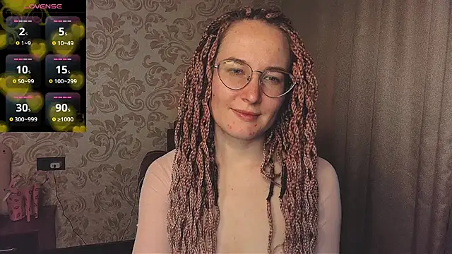 AgnesGraham online show from April 15, 2026, 9:48 pm