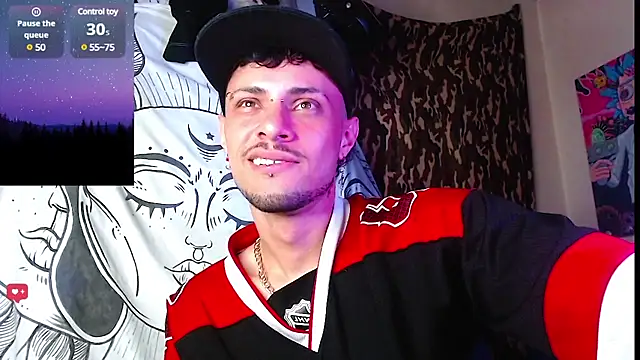 Snapshot of Apolo_S chatting on February 2, 2025, 5:21 am Apolo S online show from February 2, 2025, 5:21 am