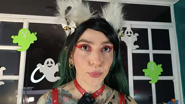 Snapshot of Evangelyne_1 chatting on October 14, 2025, 3:46 pm Evangelyne 1 online show from October 14, 2025, 3:46 pm