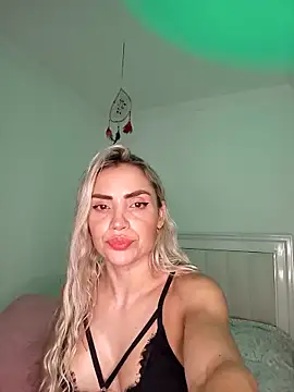 Snapshot of ASHLEY_BLAIR chatting on September 10, 2025, 5:57 pm ASHLEY BLAIR online show from September 10, 2025, 5:57 pm