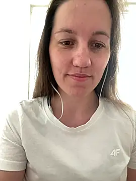 Nicole-Ray online show from June 7, 2026, 7:23 am