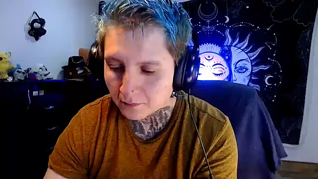 Marieblueeyes online show from February 6, 2025, 4:53 am