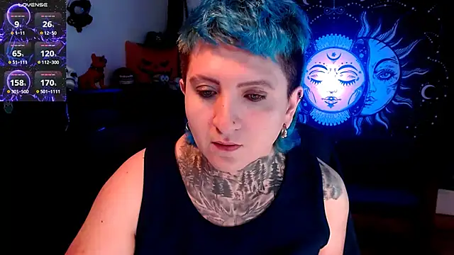 Marieblueeyes online show from February 25, 2025, 9:46 pm