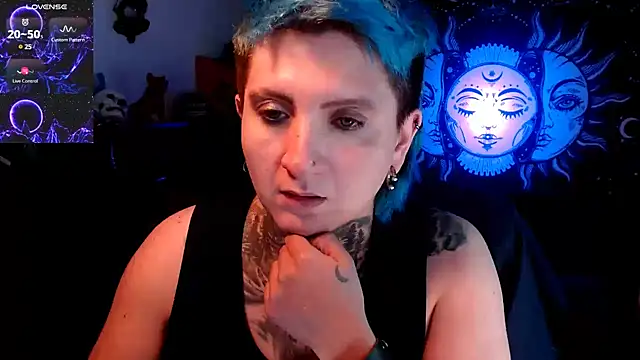 Marieblueeyes online show from February 26, 2025, 1:21 am