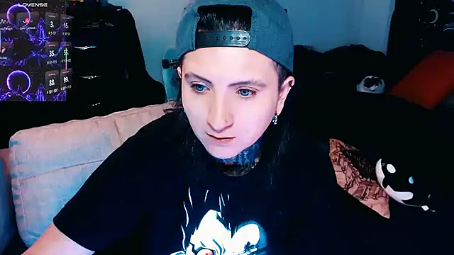 Marieblueeyes online show from September 28, 2025, 6:35 pm