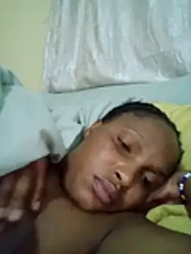 Nonelela online show from April 21, 2026, 1:29 am