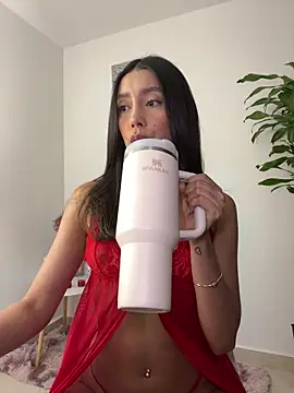 Snapshot of SelenaStone chatting on September 20, 2025, 10:44 pm SelenaStone online show from September 20, 2025, 10:44 pm