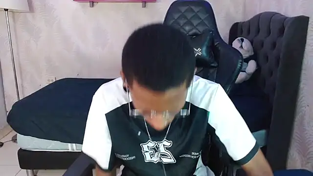 ManSant online show from September 25, 2025, 2:10 pm