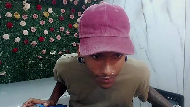Snapshot of ManSant chatting on April 20, 2026, 2:20 pm ManSant online show from April 20, 2026, 2:20 pm