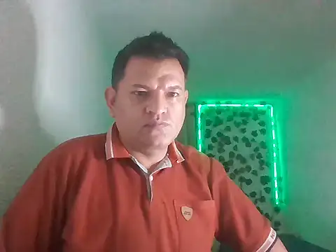 Snapshot of SexDiffrent chatting on May 15, 2026, 11:45 pm SexDiffrent online show from May 15, 2026, 11:45 pm