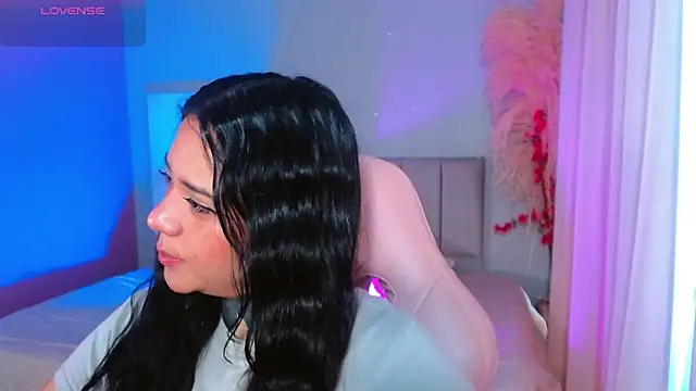 Snapshot of kim_blake chatting on February 3, 2025, 12:57 pm kim blake online show from February 3, 2025, 12:57 pm