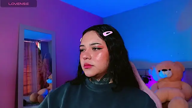 Snapshot of kim_blake chatting on February 5, 2025, 12:17 pm kim blake online show from February 5, 2025, 12:17 pm