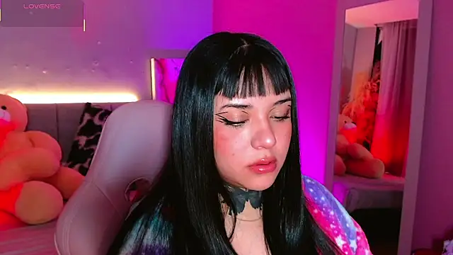 Snapshot of kim_blake chatting on March 6, 2025, 12:41 pm kim blake online show from March 6, 2025, 12:41 pm