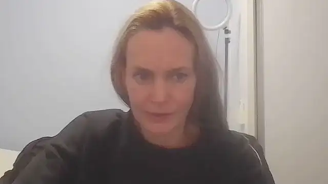 Annylove1 online show from July 14, 2026, 12:35 am