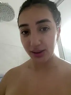 Snapshot of Hannahoff chatting on March 7, 2025, 7:16 pm Hannahoff online show from March 7, 2025, 7:16 pm