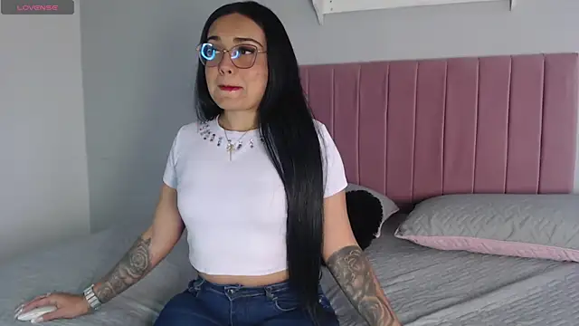 Snapshot of Danii_vg1 chatting on July 10, 2026, 12:19 pm Danii vg1 online show from July 10, 2026, 12:19 pm