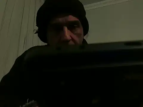 ALPHANDRE online show from April 9, 2026, 7:19 pm