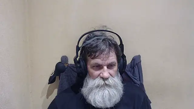 AlexNudo online show from April 15, 2026, 7:04 am