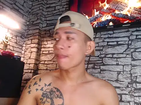 Snapshot of xlovercum chatting on February 1, 2026, 12:20 am xlovercum online show from February 1, 2026, 12:20 am