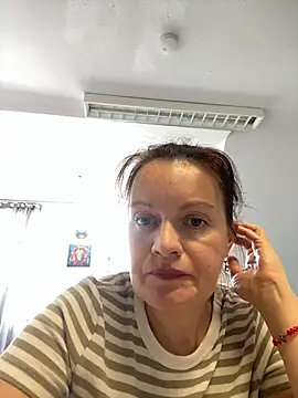 LoveNBloom online show from June 2, 2026, 11:34 am