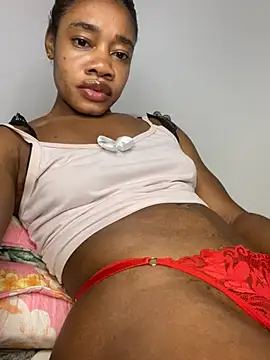 Snapshot of _yisela_ chatting on June 17, 2026, 11:05 pm yisela online show from June 17, 2026, 11:05 pm