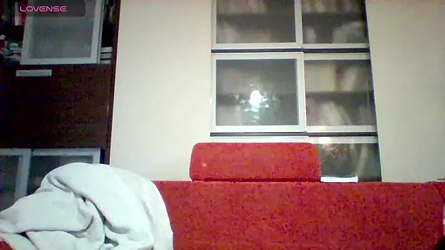 Matttthees online show from December 2, 2025, 2:45 pm