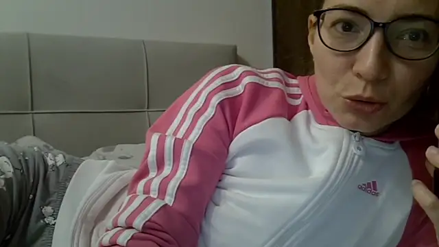 Ashleyspice online show from October 6, 2025, 5:38 am