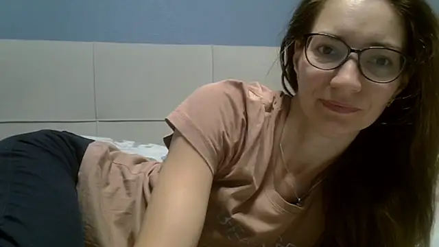 Ashleyspice online show from June 24, 2026, 5:39 am