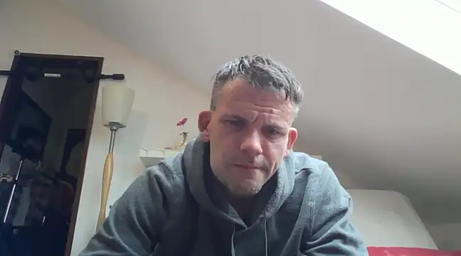 Snapshot of Cambitchboy chatting on December 17, 2024, 2:00 pm Cambitchboy online show from December 17, 2024, 2:00 pm