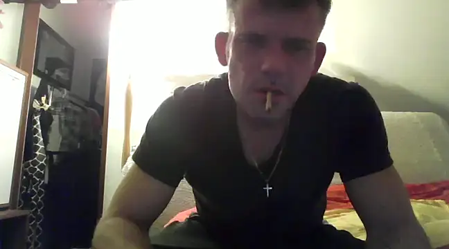 Snapshot of Cambitchboy chatting on December 21, 2024, 10:19 pm Cambitchboy online show from December 21, 2024, 10:19 pm