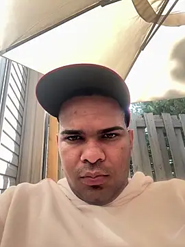 Snapshot of marhi32 chatting on September 18, 2025, 4:09 pm marhi32 online show from September 18, 2025, 4:09 pm