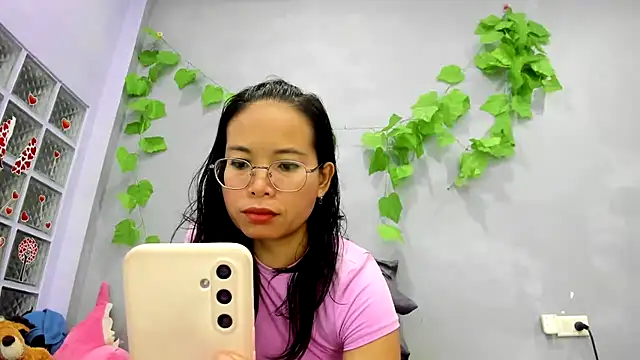 Snapshot of loveley_jenny chatting on July 11, 2026, 12:02 am loveley jenny online show from July 11, 2026, 12:02 am