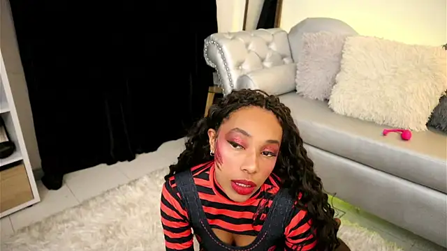 Snapshot of Valeriestyle chatting on October 6, 2025, 4:10 am Valeriestyle online show from October 6, 2025, 4:10 am