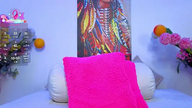 Marianaa Lopezz online show from December 15, 2025, 7:40 pm