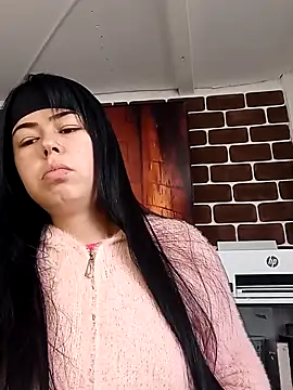 Snapshot of ArianaSmith69 chatting on March 13, 2025, 5:28 pm ArianaSmith69 online show from March 13, 2025, 5:28 pm