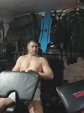 rob2810 online show from March 1, 2026, 3:58 pm