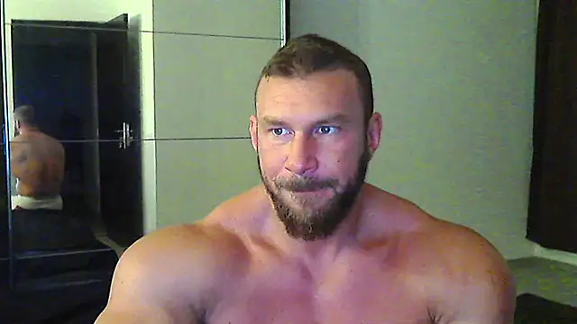 Snapshot of muscularkevin chatting on May 31, 2026, 3:36 am muscularkevin online show from May 31, 2026, 3:36 am