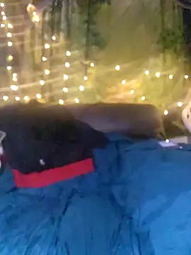 Snapshot of Hotredheadandtoungelasher chatting on December 3, 2024, 4:39 pm Hotredheadandtoungelasher online show from December 3, 2024, 4:39 pm