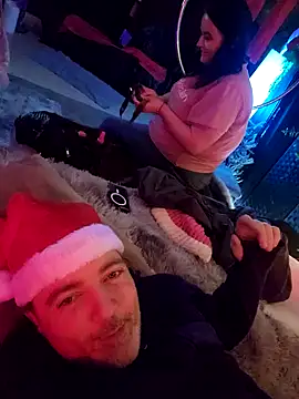 Snapshot of Hotredheadandtoungelasher chatting on December 12, 2024, 10:02 am Hotredheadandtoungelasher online show from December 12, 2024, 10:02 am