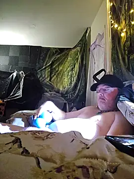 Snapshot of Hotredheadandtoungelasher chatting on December 16, 2024, 9:46 am Hotredheadandtoungelasher online show from December 16, 2024, 9:46 am