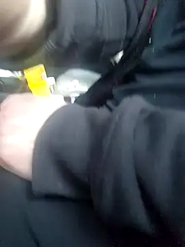 Snapshot of Hotredheadandtoungelasher chatting on January 15, 2025, 1:20 pm Hotredheadandtoungelasher online show from January 15, 2025, 1:20 pm