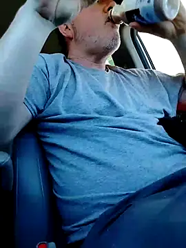 Snapshot of Hotredheadandtoungelasher chatting on February 18, 2025, 2:49 pm Hotredheadandtoungelasher online show from February 18, 2025, 2:49 pm