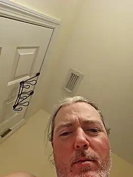 Snapshot of Hotredheadandtoungelasher chatting on February 20, 2025, 3:12 am Hotredheadandtoungelasher online show from February 20, 2025, 3:12 am