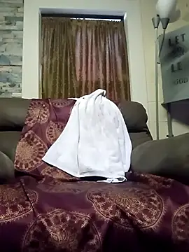 Snapshot of Hotredheadandtoungelasher chatting on September 20, 2025, 12:17 pm Hotredheadandtoungelasher online show from September 20, 2025, 12:17 pm