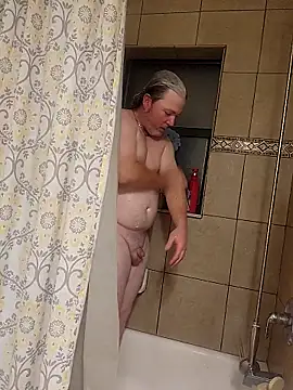 Snapshot of Hotredheadandtoungelasher chatting on October 4, 2025, 3:15 am Hotredheadandtoungelasher online show from October 4, 2025, 3:15 am