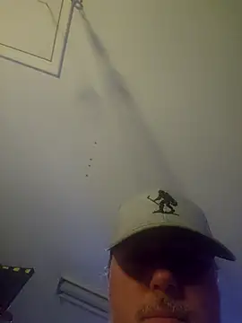 Snapshot of Hotredheadandtoungelasher chatting on November 2, 2025, 2:52 pm Hotredheadandtoungelasher online show from November 2, 2025, 2:52 pm