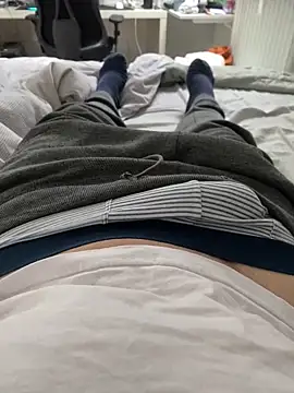 Snapshot of Luishorny19 chatting on January 16, 2025, 11:15 am Luishorny19 online show from January 16, 2025, 11:15 am