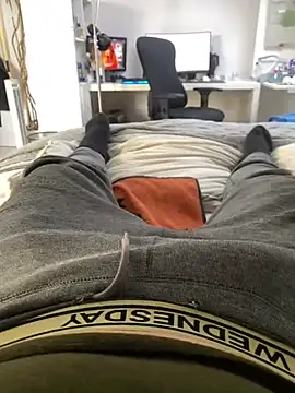 Snapshot of Luishorny19 chatting on January 18, 2025, 2:12 pm Luishorny19 online show from January 18, 2025, 2:12 pm