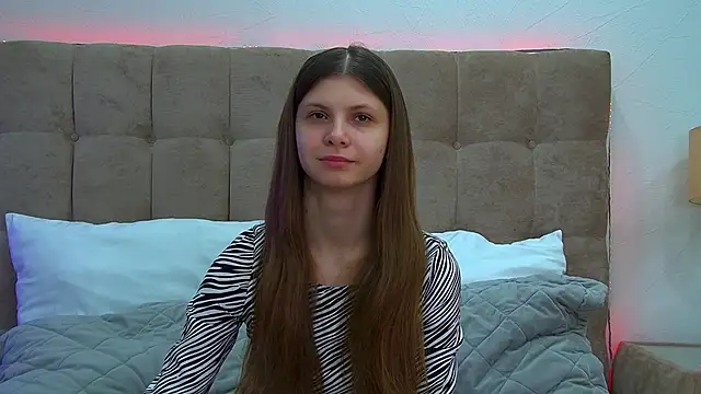 Snapshot of AudreyBarlow chatting on February 19, 2025, 6:22 am AudreyBarlow online show from February 19, 2025, 6:22 am